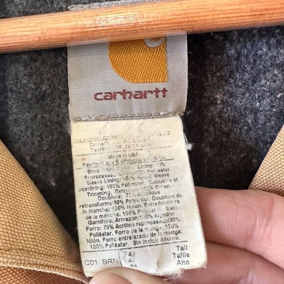 Destroyed Thrashed Carhartt Jacket Men Large Brown Duck Blanket Lined Michigan C - Picture 2 of 3
